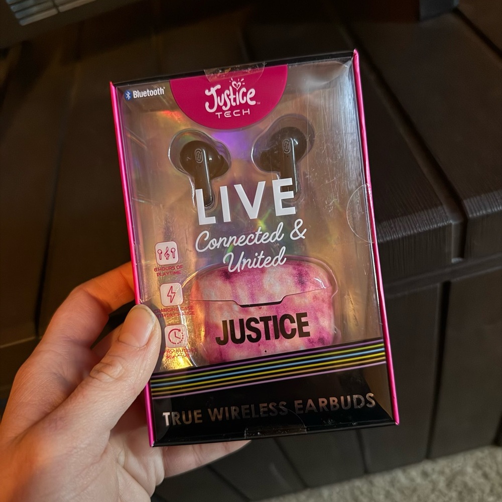 Justice Tech Live Wireless Earbuds - Pink and Black